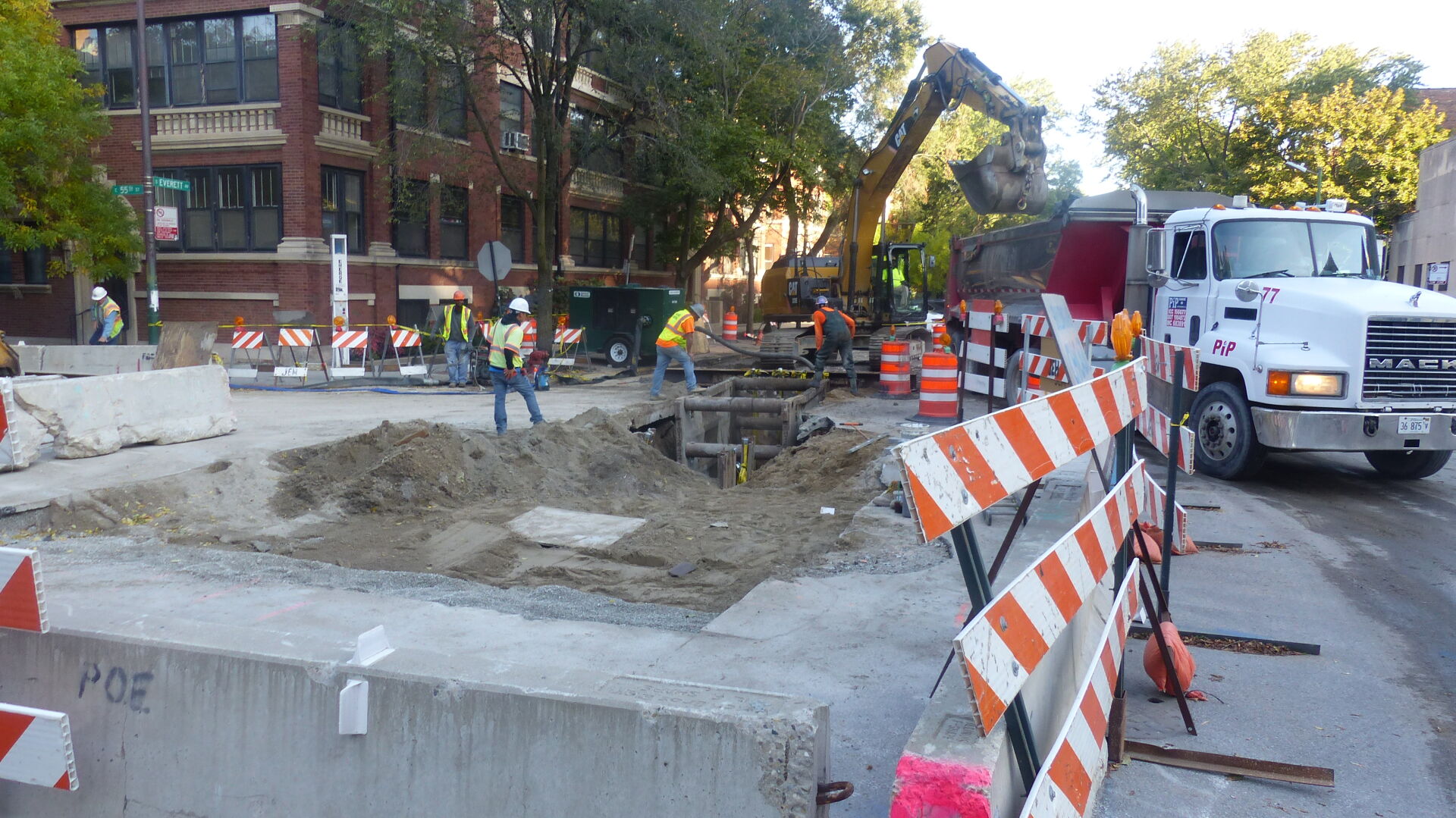 Road closure continues on 55th Street through weekend